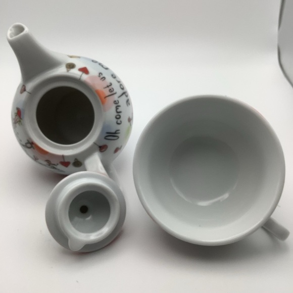 Born to Shop “Come Let Us Adore Me” Tea for One Stacking Teacup and Teapot - Picture 8 of 11
